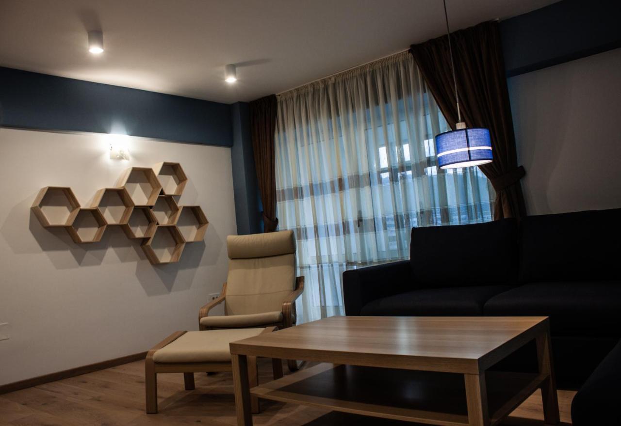 Eurocomfort Apartments Piatra Neamţ Dış mekan fotoğraf